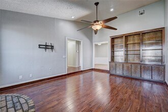 13224 Marsh Ln in Oklahoma City, OK - Building Photo - Building Photo