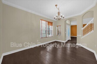 5864 Lake Melrose Dr in Orlando, FL - Building Photo - Building Photo