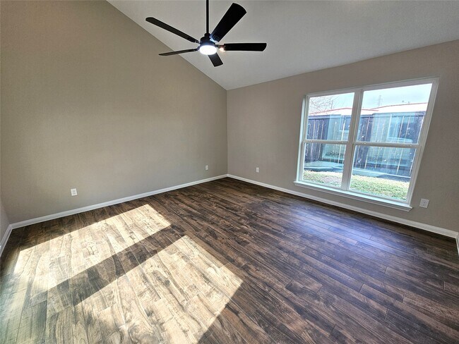 property at 10846 Kirktown Dr