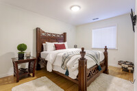 Collier Heights Apartments in Atlanta, GA - Building Photo - Interior Photo