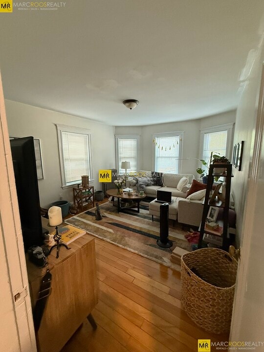 397 Broadway in Somerville, MA - Building Photo