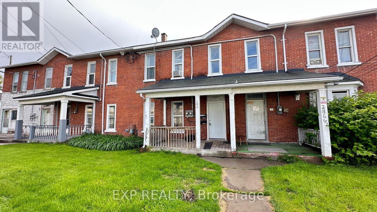 286 Coleman St in Belleville, ON - Building Photo