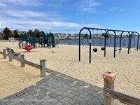 200 Pershing Blvd photo'