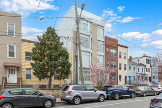 Jacqueline in Jersey City, NJ - Building Photo - Building Photo