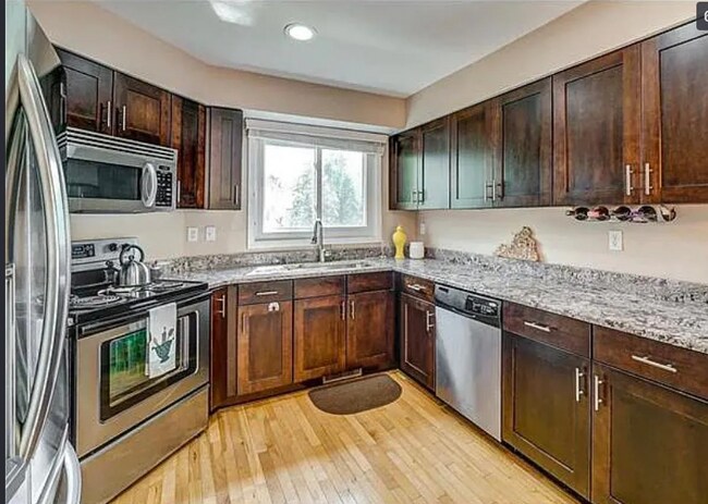 1706 Sheldrake Ct in Richmond, VA - Building Photo - Building Photo