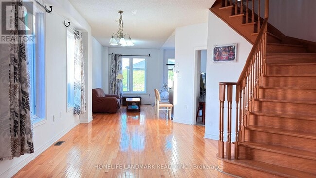 property at 37 Seahorse Ave
