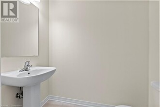 129 Alway Rd in Hamilton, ON - Building Photo - Building Photo
