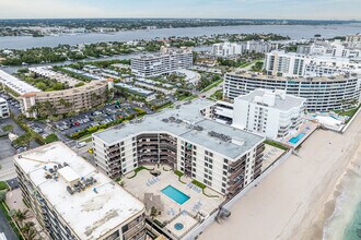 Dune Deck in Palm Beach, FL - Building Photo - Building Photo