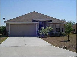 333 Snook Way in Poinciana, FL - Building Photo