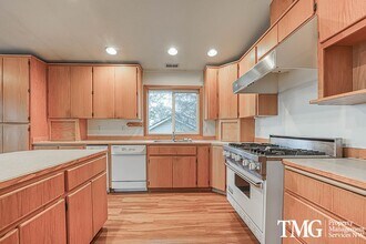 1796 N 10th St in Washougal, WA - Building Photo - Building Photo