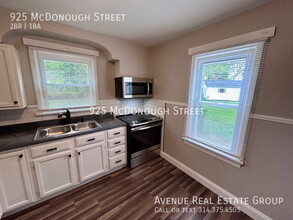 925 McDonough St in St. Charles, MO - Building Photo - Building Photo