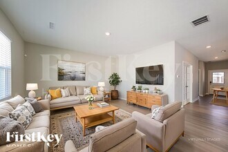 2285 S Bingham Pl in New Palestine, IN - Foto de edificio - Building Photo