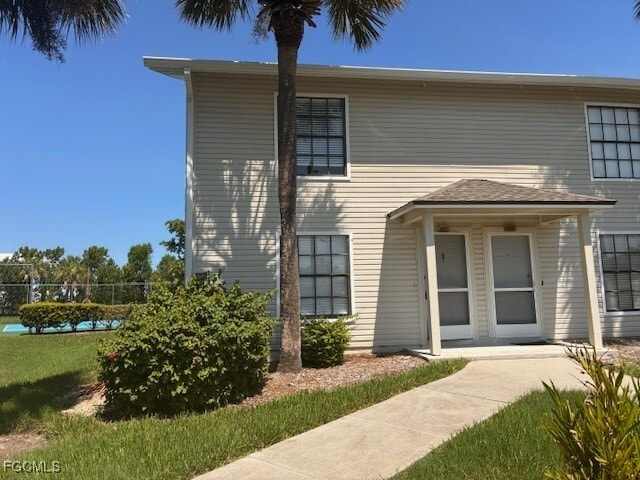 17350 W Carnegie Cir in Ft. Myers, FL - Building Photo - Building Photo