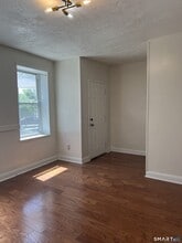 97 Green St in New London, CT - Building Photo - Building Photo