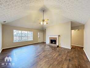 12209 Cypress Ln in Fayetteville, GA - Building Photo - Building Photo