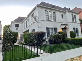 361 N Orange Grove Ave, Unit 359 in Los Angeles, CA - Building Photo