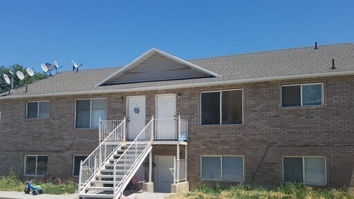 property at 144 N 100 W