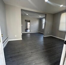 10 Cedar Aly in Phillipsburg, NJ - Foto de edificio - Building Photo