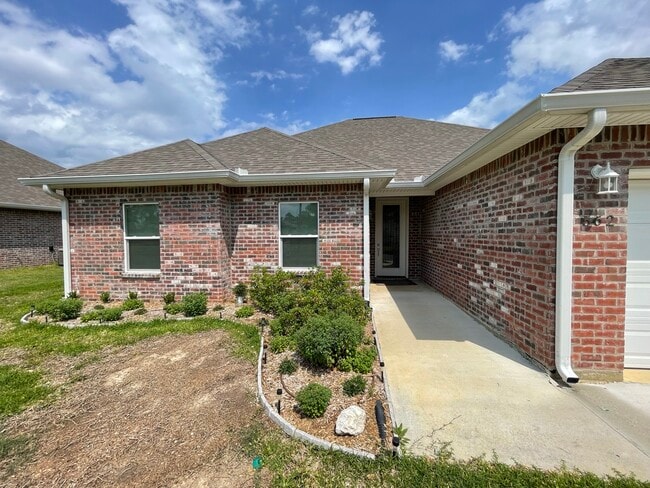 property at 562 Oneal St