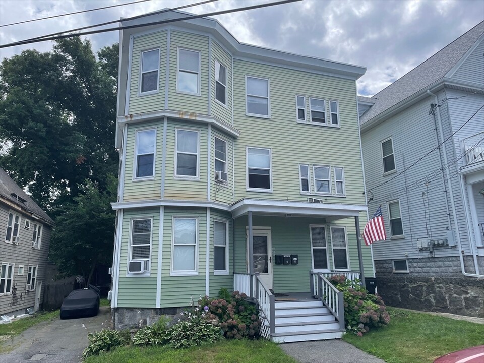 73 School St in Salem, MA - Foto de edificio