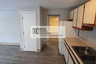 28 Ivy Ln in Barrington, NH - Building Photo - Building Photo