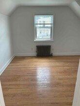 182 Norfolk Ave-Unit -Unit 2 in Pawtucket, RI - Building Photo - Building Photo