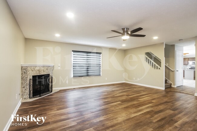 3674 Pickwick Cir in Plainfield, IN - Foto de edificio - Building Photo