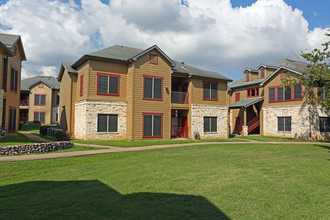 Trails at the Park in Austin, TX - Foto de edificio - Building Photo