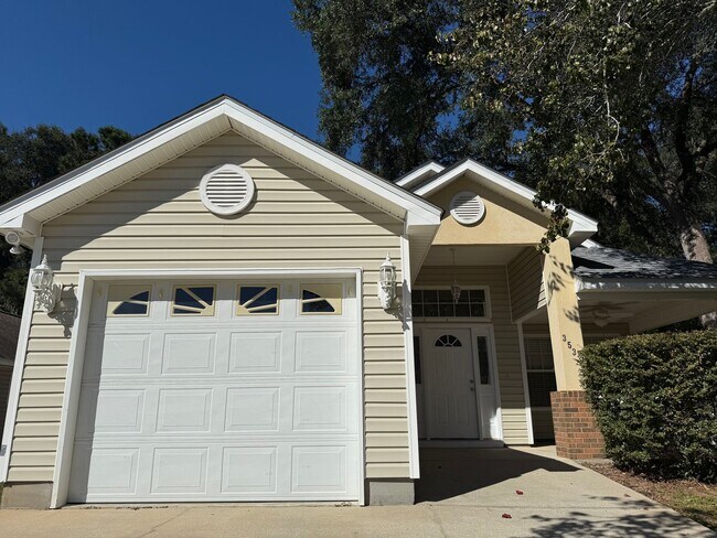 3533 Lands End Ln in Tallahassee, FL - Building Photo - Building Photo