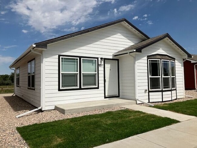 property at 1631 Osage Ave