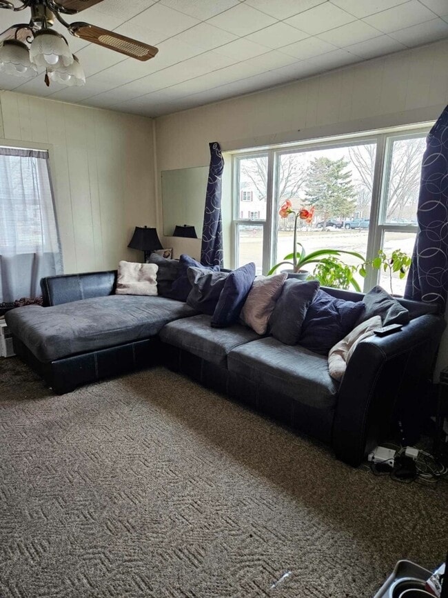 1921 Emery St in Eau Claire, WI - Building Photo - Building Photo