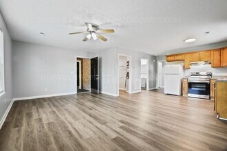 306 Keeneland Dr in Elizabethtown, KY - Building Photo - Building Photo