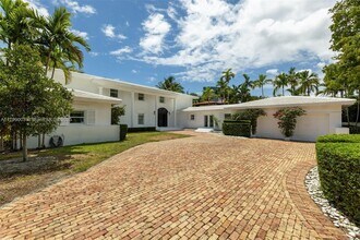 610 Sabal Palm Rd in Miami, FL - Building Photo - Building Photo