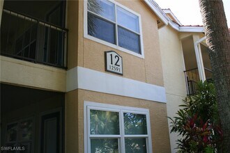 12591 Equestrian Cir in Ft. Myers, FL - Building Photo - Building Photo