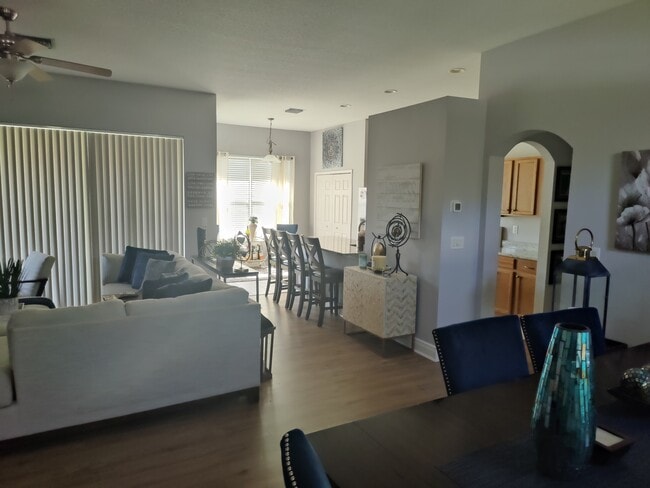 27702 Sora Blvd in Wesley Chapel, FL - Building Photo - Building Photo