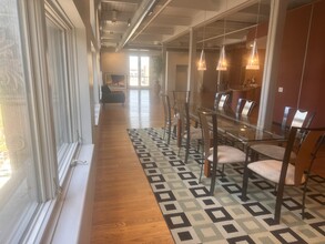 316 N 8th St, Unit 5 in St. Louis, MO - Foto de edificio - Building Photo