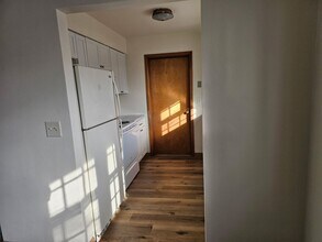 2416-2418 Hyacinth Ave in Janesville, WI - Building Photo - Building Photo