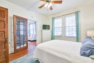 3614 Avenue P 1/2 in Galveston, TX - Building Photo - Building Photo