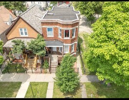 4118 W Van Buren St, Unit 2 in Chicago, IL - Building Photo