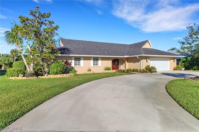property at 449 Cypress Way E