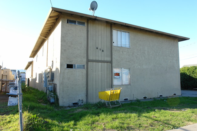 618 Roosevelt St in Salinas, CA - Building Photo - Building Photo