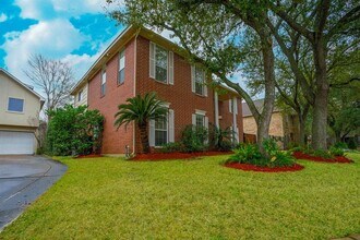 8915 Wallington Dr in Houston, TX - Building Photo - Building Photo