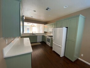 812 Tramore Way in Vacaville, CA - Building Photo - Building Photo