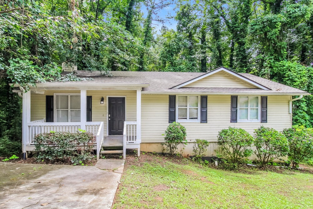 481 Village Square Ct in Stone Mountain, GA - Building Photo