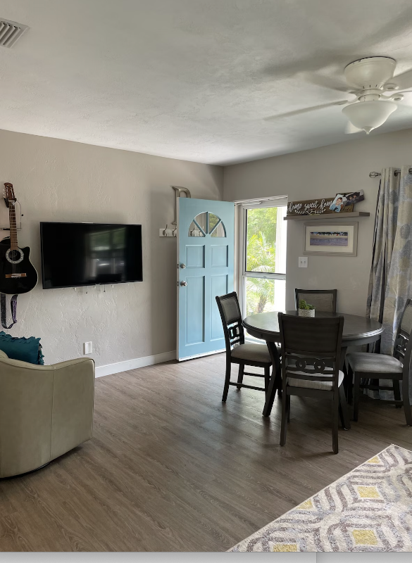 3395 52nd Way N in St. Petersburg, FL - Building Photo - Building Photo