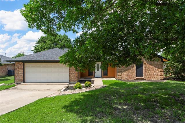 307 E 6th St in Prosper, TX - Building Photo