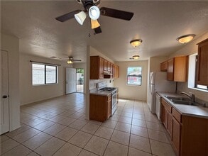3577 N Bond St in Kingman, AZ - Building Photo - Building Photo