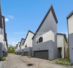 28G Bucan St in Houston, TX - Building Photo - Building Photo