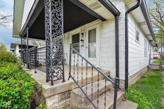 937-939 N Drexel Ave in Indianapolis, IN - Building Photo - Building Photo