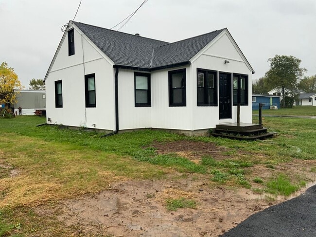 1156 US-9 in Hudson, NY - Building Photo - Building Photo